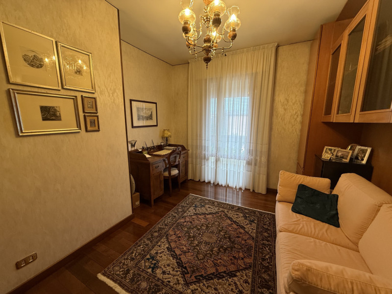 PADOVA - ARCELLA loc. SAN CARLO rif. EA235: In zona ben servita, Casa su misura ha il piacere di ...