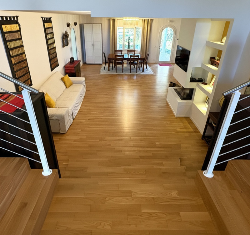 Proponiamo in vendita una splendida villa indipendente situata nella zona più verde e tranquilla ...