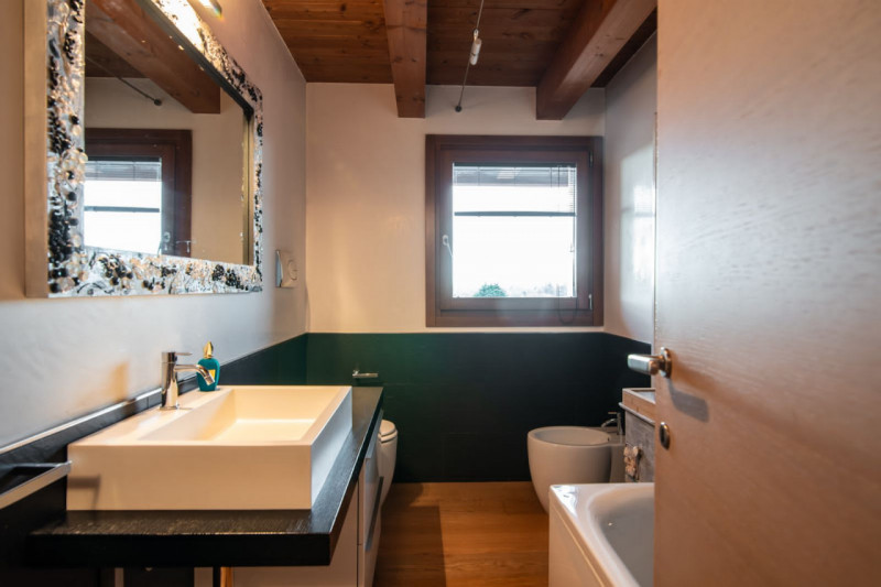 VIGONZA CENTRO NEL RESIDENCE "LA VILLETTE" vi proponiamo prestigioso ATTICO di 160 mq calpestabil...