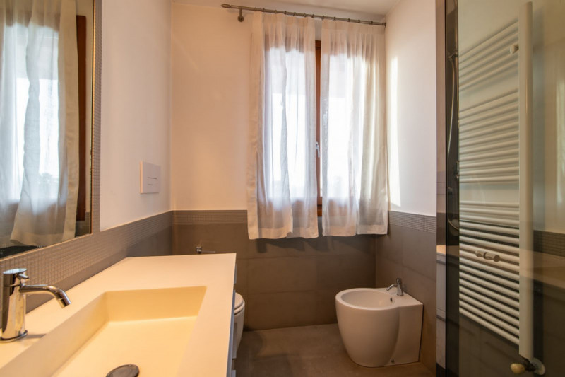 VIGONZA CENTRO NEL RESIDENCE "LA VILLETTE" vi proponiamo prestigioso ATTICO di 160 mq calpestabil...