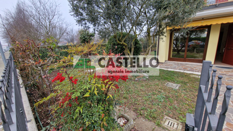 Bifamiliare recente con giardino in quartiere chiuso tra Campodarsego Sant’Andrea e Vigonza Codiv...