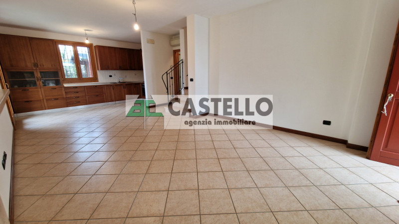 Bifamiliare recente con giardino in quartiere chiuso tra Campodarsego Sant’Andrea e Vigonza Codiv...