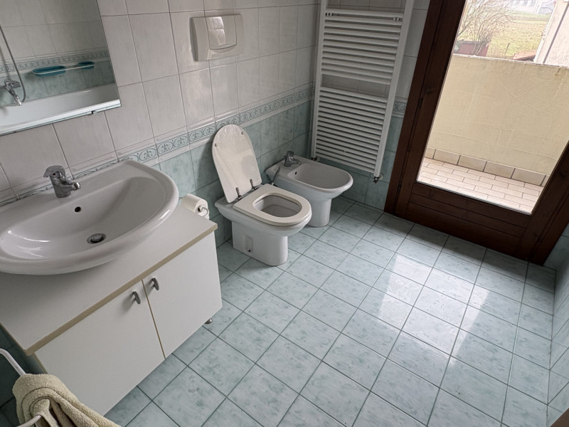 INFO E/O APPUNTAMENTO SOLO TRAMITE MAIL SULL' OFFERTA DI LOCAZIONE SOLO SE ANCORA DISPONIBILE. tg...