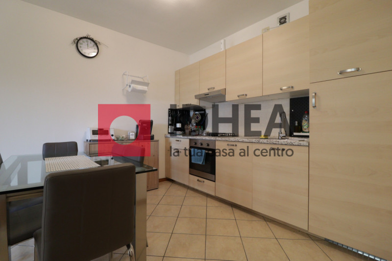 VISNADELLO - SPRESIANO

""" RIFERIMENTO FUS2 """

L'agenzia immobiliare Idhea ha il piacere di pr...