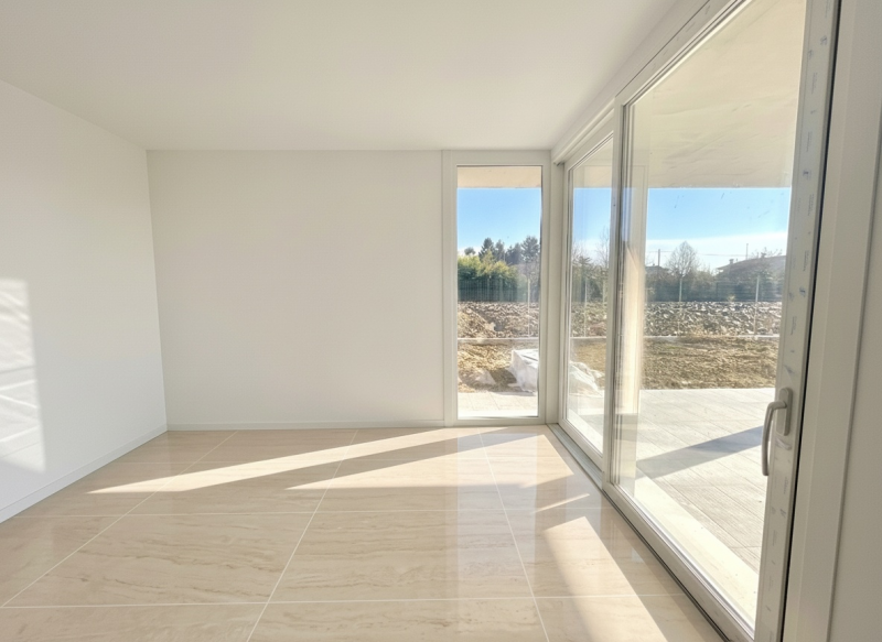 Se stai cercando una casa nuova con un grande giardino privato, questa bifamiliare ad Albignasego...