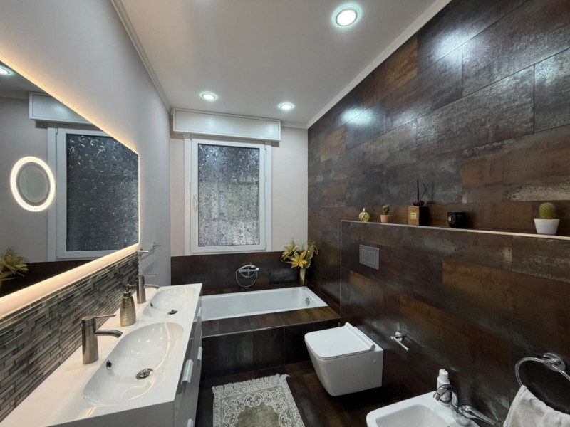 Proponiamo in vendita, nel cuore del Comune di Busa di Vigonza, una porzione di trifamiliare dist...