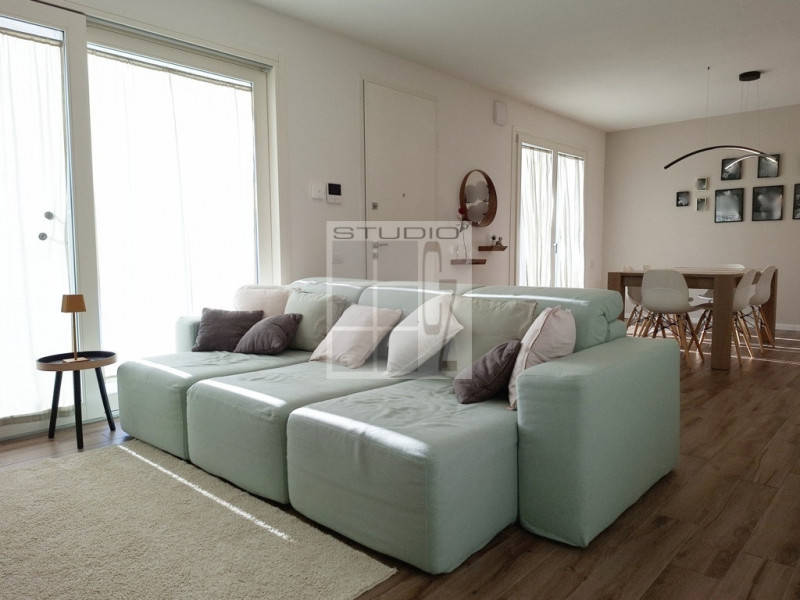 FUNZIONALE, LUMINOSA E SENZA SPESE: ti proponiamo l'immobile che tutti vogliono!

Costruita nel 2...