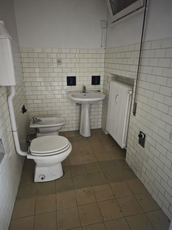 ASTA IMMOBILIARE - PADOVA Quartiere MORTISE, Via Alberto Villa Rivasanta, APPARTAMENTO al piano p...