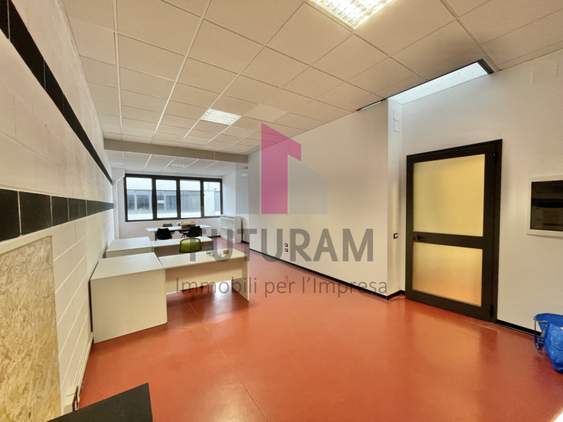 CAMISANO VICENTINO - 13FIL - PER INFO 0444/310220

Proponiamo in affitto un elegante ufficio di 5...