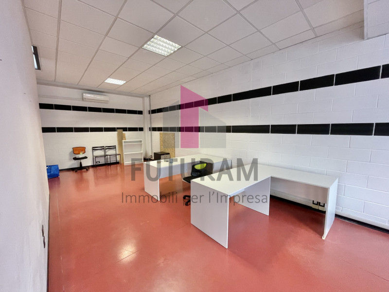 CAMISANO VICENTINO - 13FIL - PER INFO 0444/310220

Proponiamo in affitto un elegante ufficio di 5...