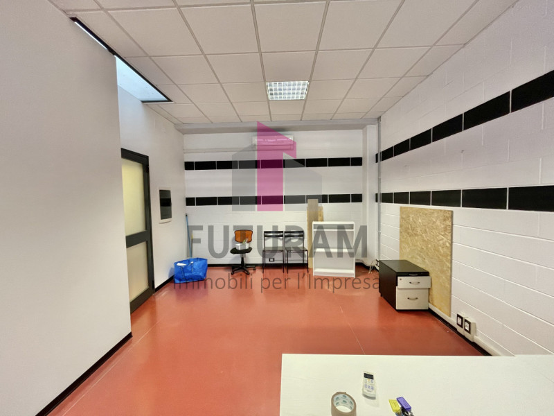 CAMISANO VICENTINO - 13FIL - PER INFO 0444/310220

Proponiamo in affitto un elegante ufficio di 5...