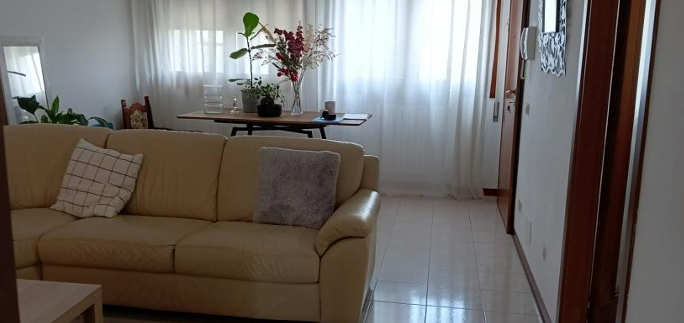 RIF. A.A.75-25

Vendesi all'asta - appartamento al 2° piano con garage in data 07 aprile 2026

De...