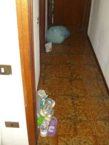 RIF. A.A.22-24

Vendesi all'asta - appartamento al 3° piano con garage in data 08 aprile 2026

De...