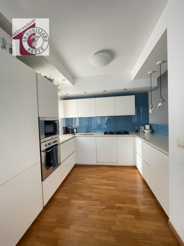 Vendesi PIAZZOLA SUL BRENTA CENTRO APPARTAMENTO AL PIANO PRIMO, all'interno del complesso Parco D...