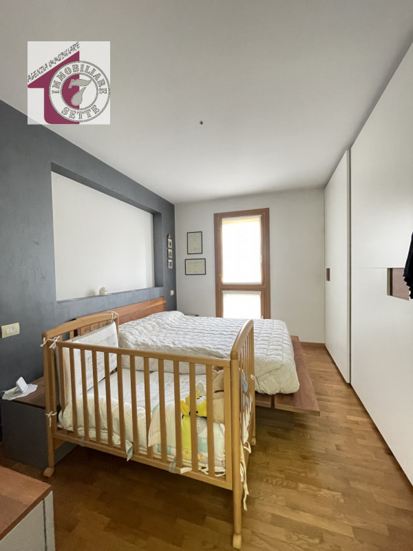 Vendesi PIAZZOLA SUL BRENTA CENTRO APPARTAMENTO AL PIANO PRIMO, all'interno del complesso Parco D...