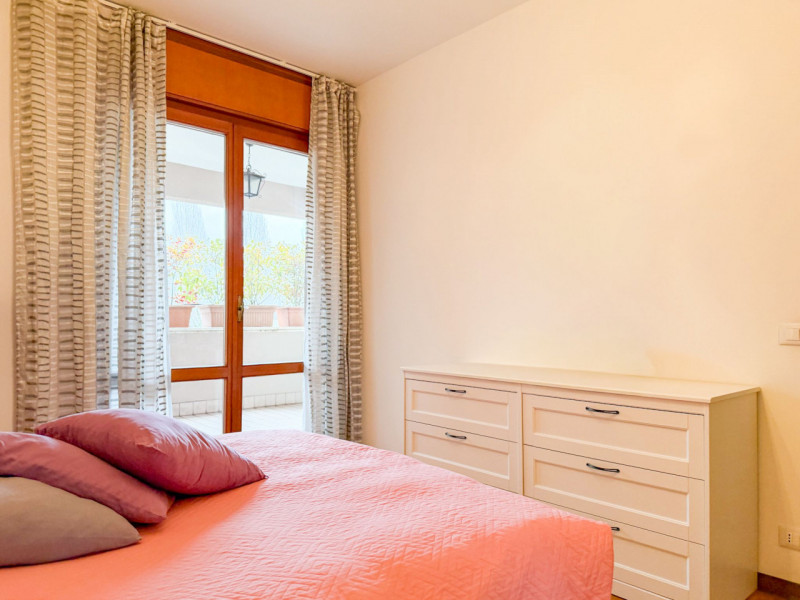 (Per INFO Cristina 3389226442) Ad Albignasego, nel quartiere San Lorenzo, in palazzina comoda a t...