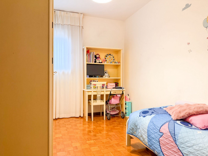 (Per INFO Cristina 3389226442) Ad Albignasego, nel quartiere San Lorenzo, in palazzina comoda a t...