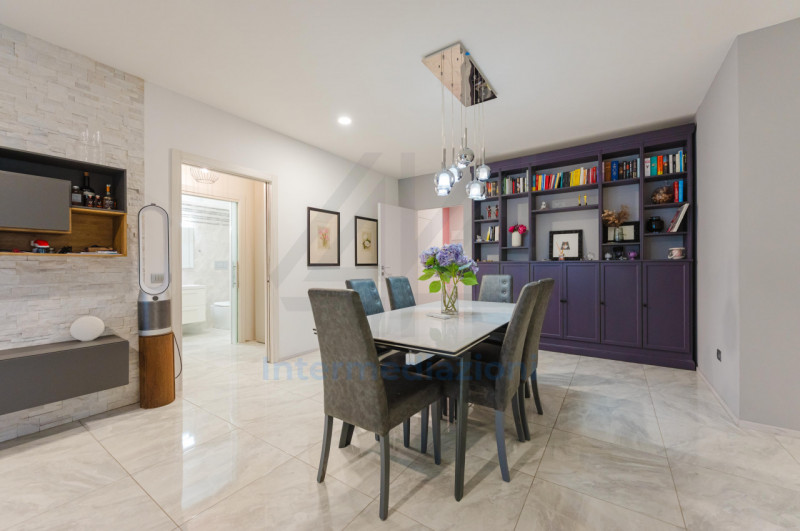 PADOVA – Complesso Immobiliare San Gregorio

Nel prestigioso Complesso Immobiliare San Gregorio, ...