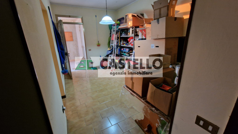 Campodarsego zona Bosco del Vescovo proponiamo in esclusiva 2 porzioni di trifamiliare, con acces...