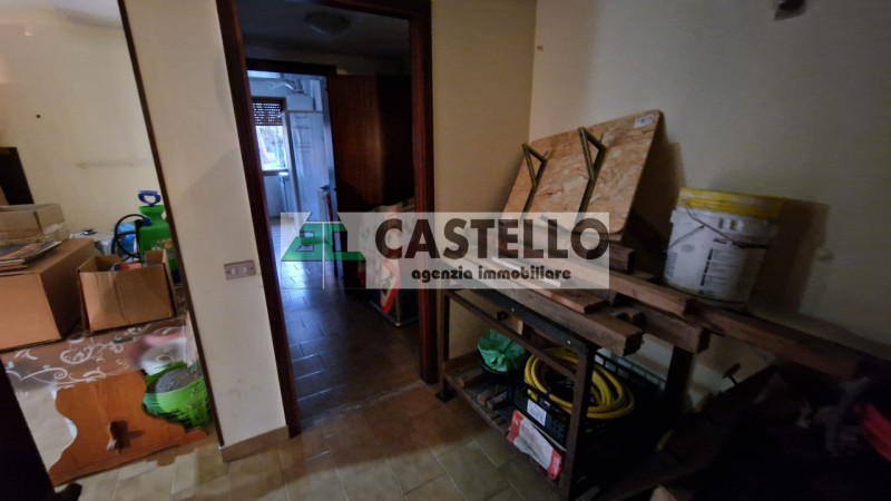 Campodarsego zona Bosco del Vescovo proponiamo in esclusiva 2 porzioni di trifamiliare, con acces...