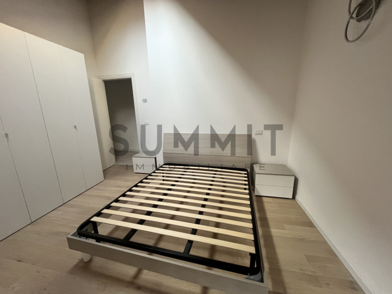 SCHIO - Centro: In pieno centro paese, su importante palazzo riqualificato BICAMERE all'ultimo pi...