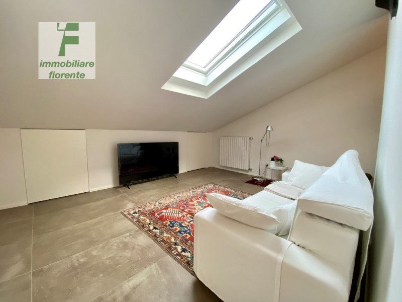 Nel cuore di Montegrotto Terme, in posizione centrale e strategica su Corso delle Terme a 1 km da...