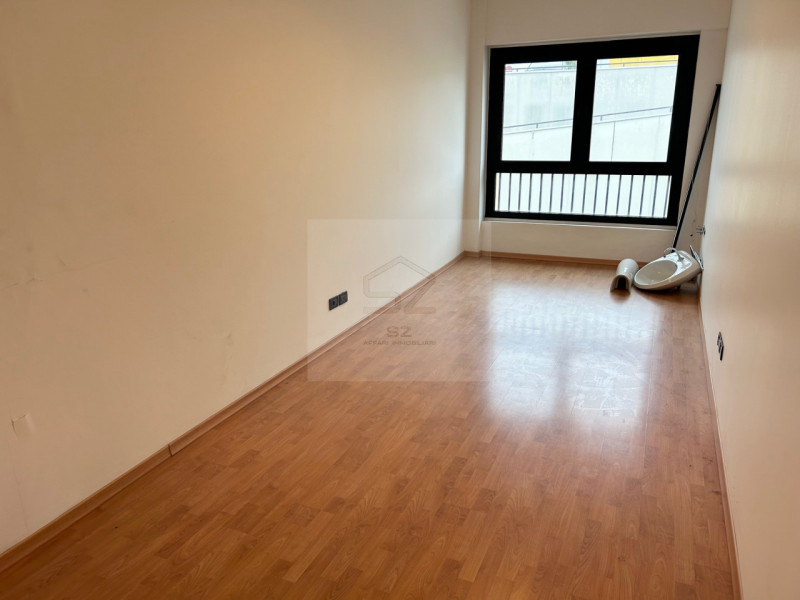 UFFICIO IN VENDITA – PADOVA, VIA VENEZIA

Situato in una zona strategica per attività professiona...