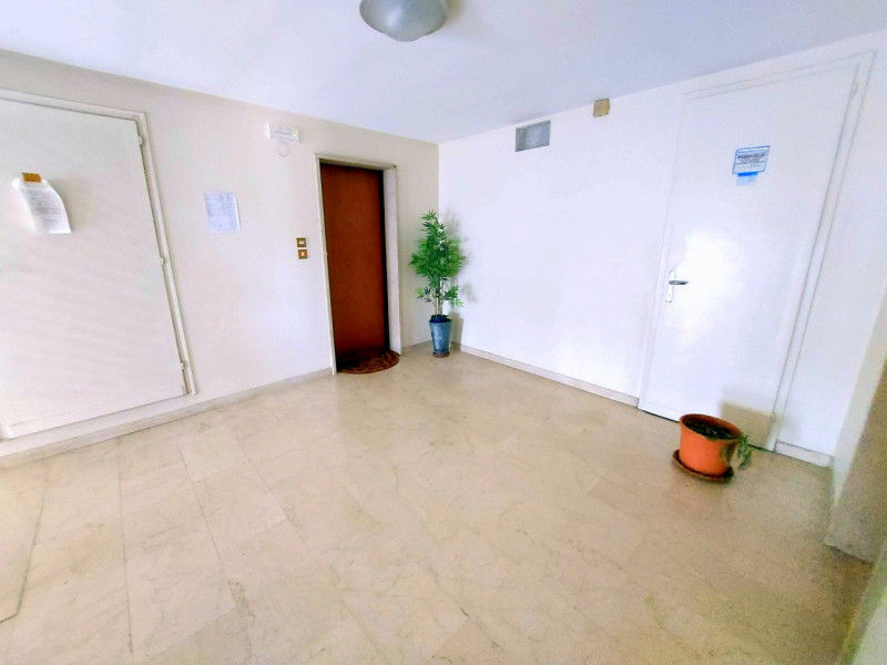 SPLENDIDO DUPLEX VIC. PRATO DELLA VALLE €.550.000 - rif.MG006

Nelle immediate vicinanze del PRAT...