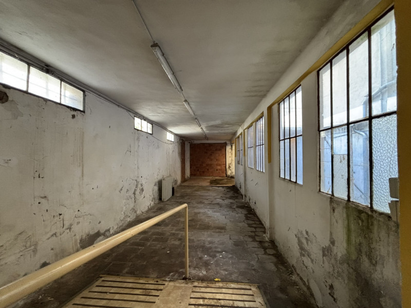 In pieno centro storico a Monselice, nei pressi di Piazza Giuseppe Mazzini, vendesi porzione di p...