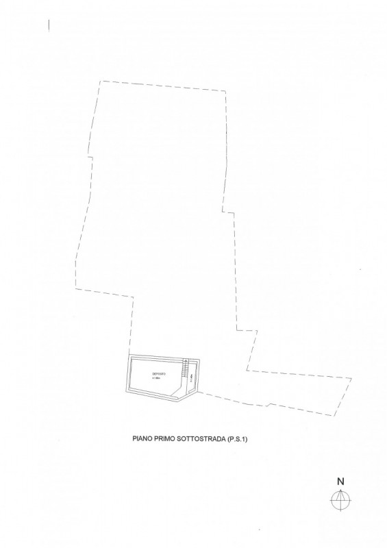 In pieno centro storico a Monselice, nei pressi di Piazza Giuseppe Mazzini, vendesi porzione di p...