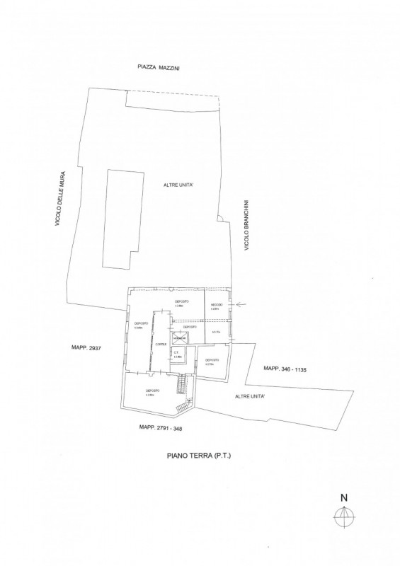 In pieno centro storico a Monselice, nei pressi di Piazza Giuseppe Mazzini, vendesi porzione di p...
