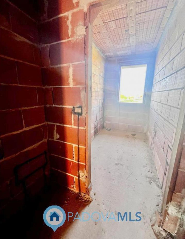 Immobile in esclusiva al Gruppo Padova MLS

Immediata vicinanza al centro di TAGGI DI SOPRA in po...