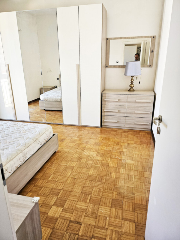 IMMOBILE PER INVESTIMENTO AD ALTA RENDITA!
!!! Attualmente affittato a stanze a lavoratori a 1.80...