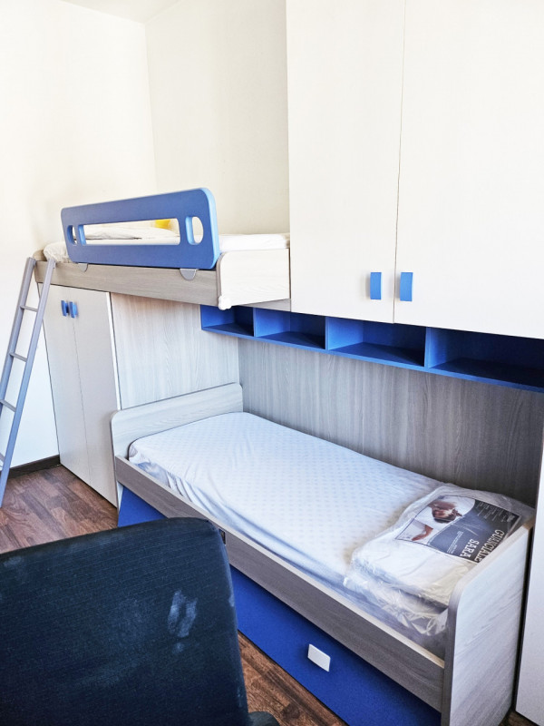 IMMOBILE PER INVESTIMENTO AD ALTA RENDITA!
!!! Attualmente affittato a stanze a lavoratori a 1.80...