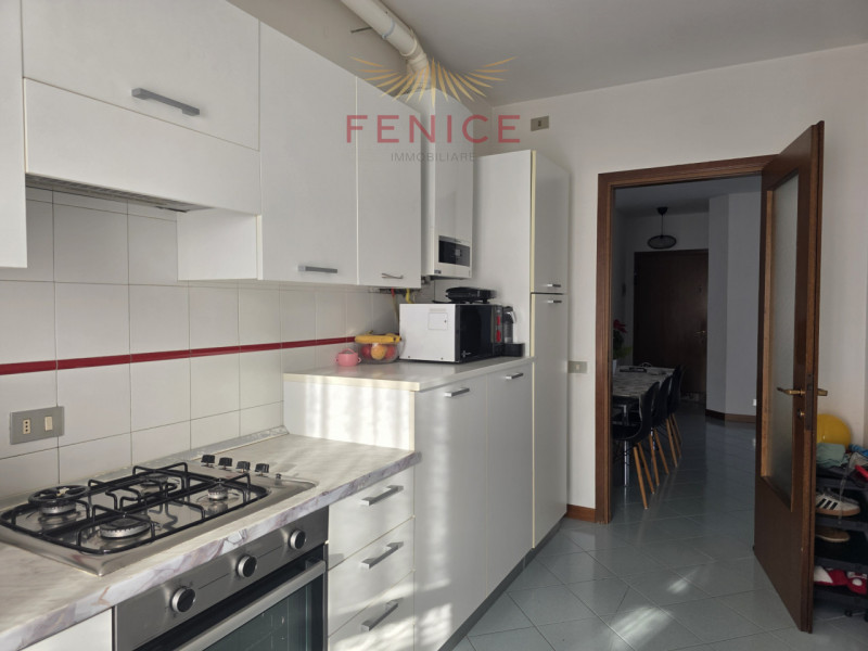 A Trevignano, in provincia di Treviso, nel cuore di un quartiere residenziale curato e ben abitat...