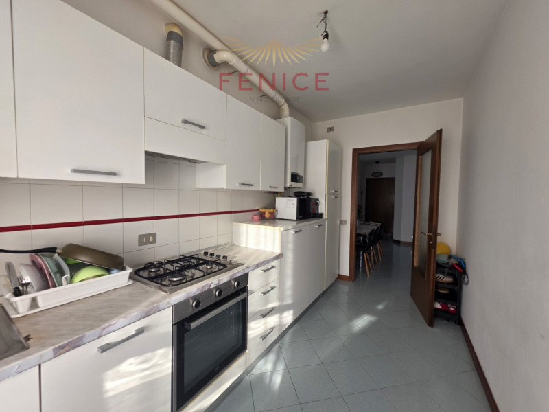 A Trevignano, in provincia di Treviso, nel cuore di un quartiere residenziale curato e ben abitat...