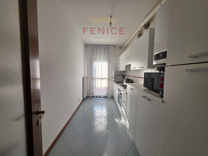 A Trevignano, in provincia di Treviso, nel cuore di un quartiere residenziale curato e ben abitat...