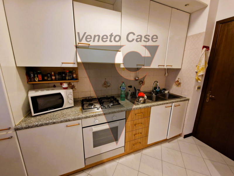 Nel pieno centro di Granze di Camin, nel comune di Padova, proponiamo in vendita appartamento ad ...