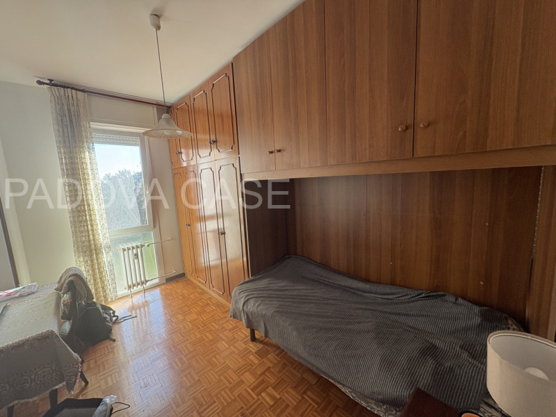 Palestro: Ottima Rendita per Investitori

Situato in una delle zone più servite e ricercate, prop...