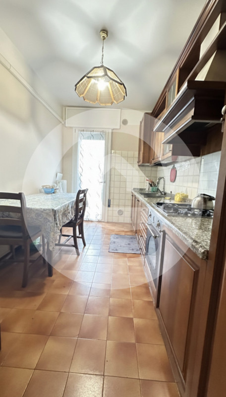 Borgoricco zona centrale: situato al primo piano di una palazzina composta da sole otto unità abi...