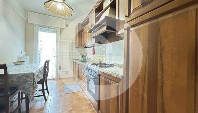 Borgoricco zona centrale: situato al primo piano di una palazzina composta da sole otto unità abi...