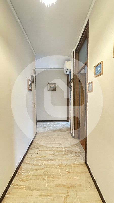 Borgoricco zona centrale: situato al primo piano di una palazzina composta da sole otto unità abi...