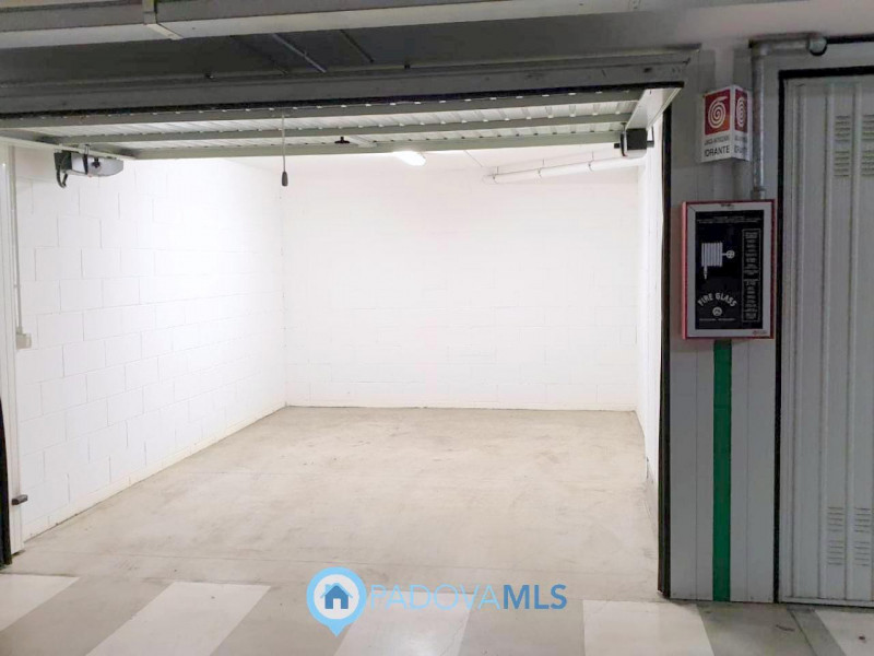 Immobile in esclusiva al Gruppo Padova MLS

VENDESI BOX AUTO – PARCHEGGIO MULTIPIANO, VIA TRIESTE...