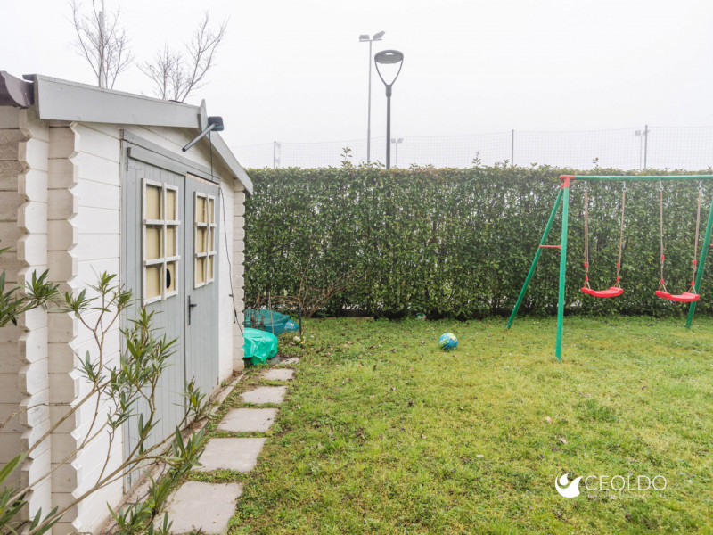 VIGONZA , localita' PERAROLO, nel cuore verdeggiante del paese proponiamo in vendita un raffinato...