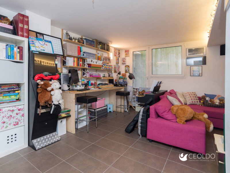 VIGONZA , localita' PERAROLO, nel cuore verdeggiante del paese proponiamo in vendita un raffinato...