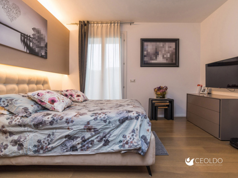 VIGONZA , localita' PERAROLO, nel cuore verdeggiante del paese proponiamo in vendita un raffinato...