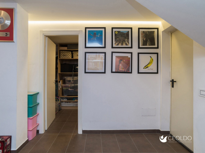 VIGONZA , localita' PERAROLO, nel cuore verdeggiante del paese proponiamo in vendita un raffinato...