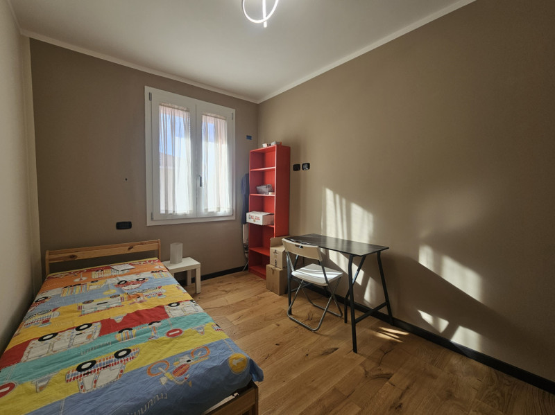 Nel Comune di Ponte San Nicolò, ma alle porte di Padova, proponiamo in locazione una porzione ind...