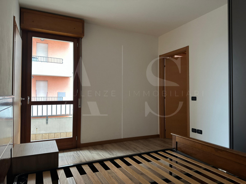 A Mestrino centro, in posizione comoda a tutti i principali servizi, scuole e fermate dei mezzi, ...