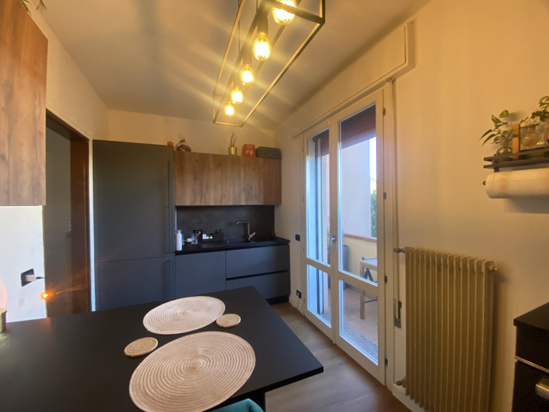 Scopri la tua nuova casa nel cuore del tranquillo e residenziale comune di Grisignano di Zocco. P...